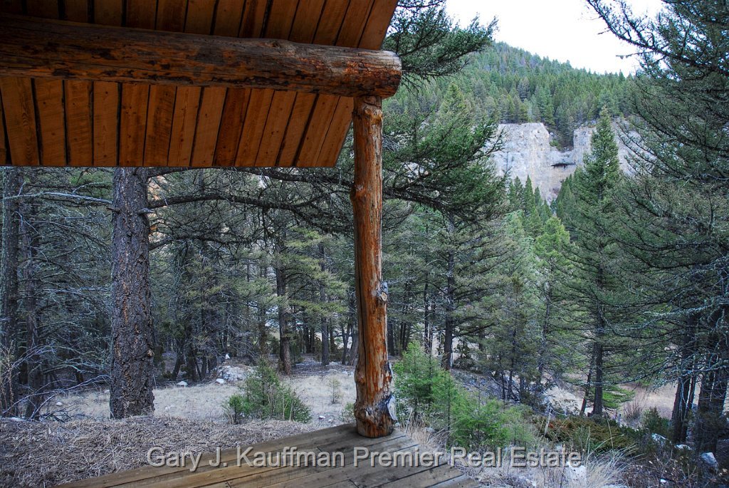 Smith River Cabin21.jpg